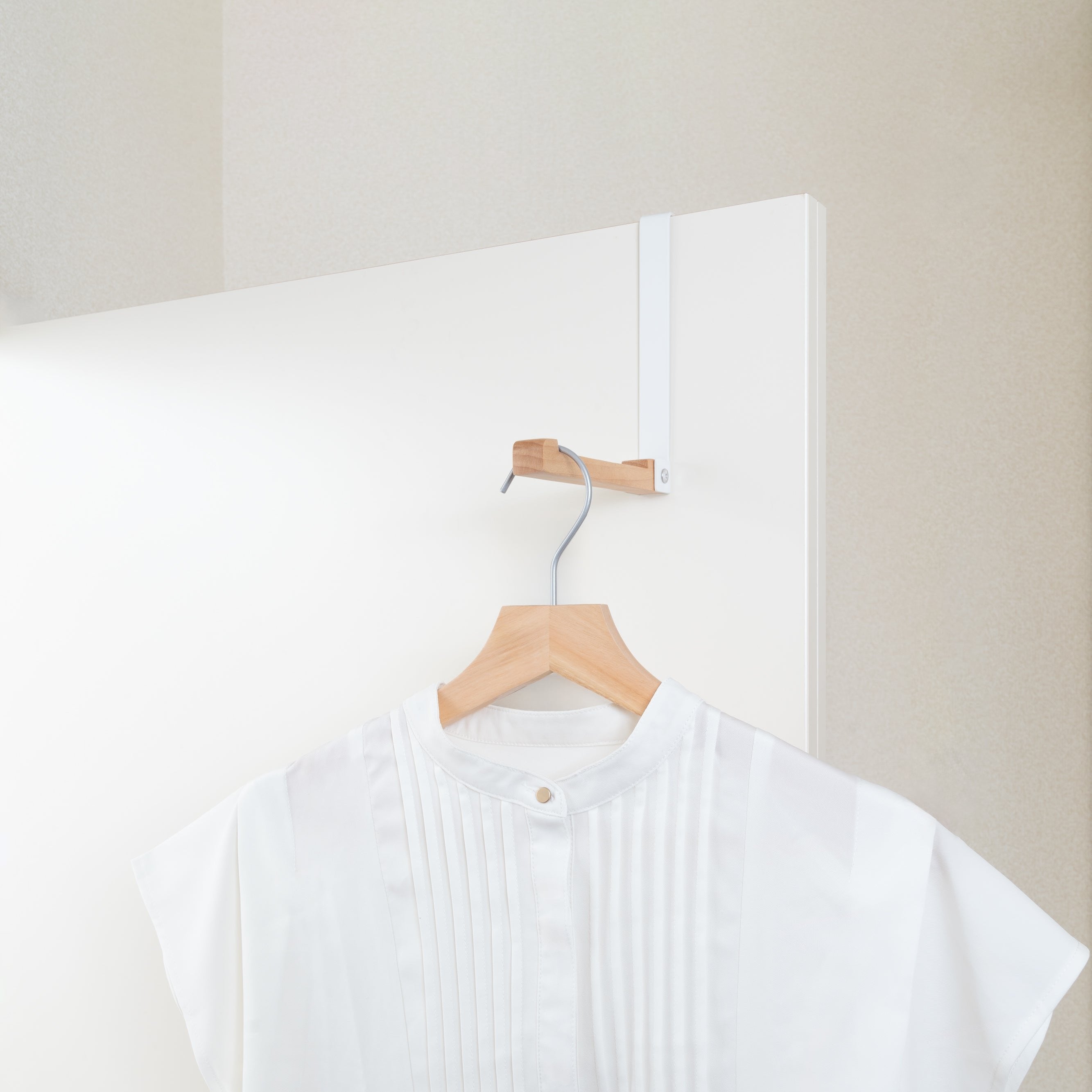 マグネットウッドハンガー