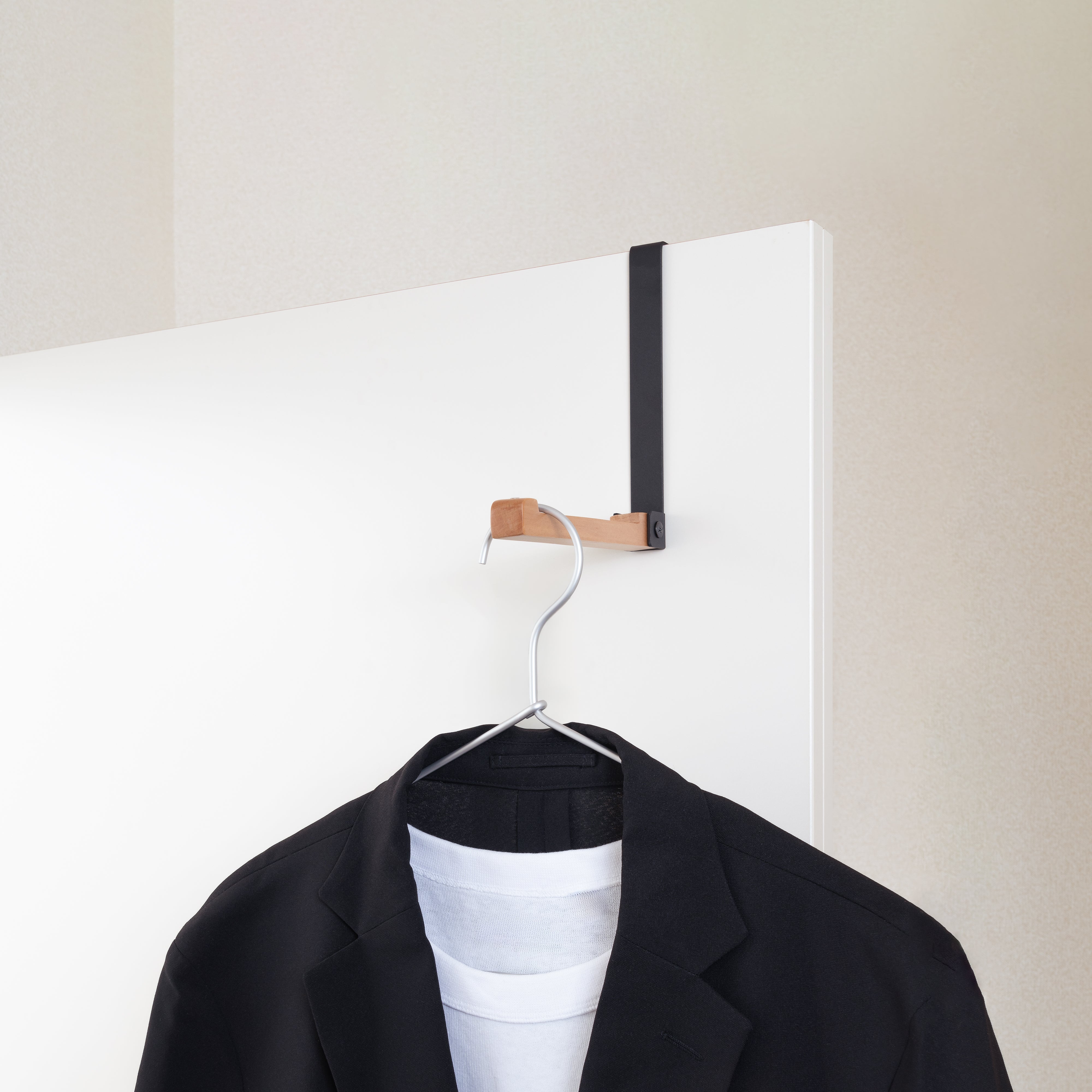 マグネットウッドハンガー